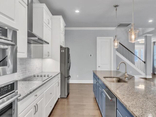 Photo of 17 Golden Apple Trail