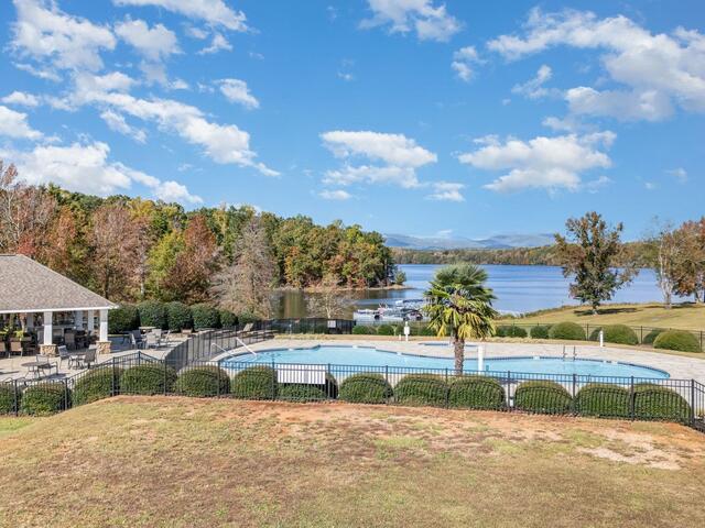 Photo of 313 Stillwaters Bay Drive