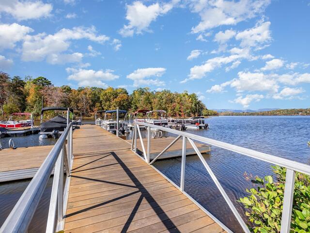 Photo of 313 Stillwaters Bay Drive