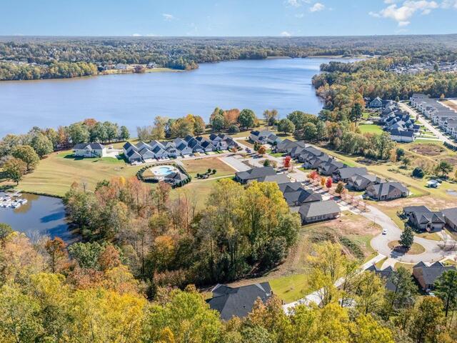 Photo of 313 Stillwaters Bay Drive