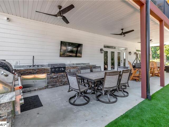 Photo of 401 Broadwater Circle