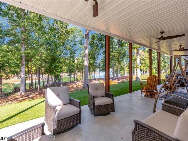 Photo of 401 Broadwater Circle