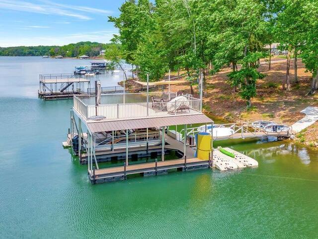 Photo of 401 Broadwater Circle