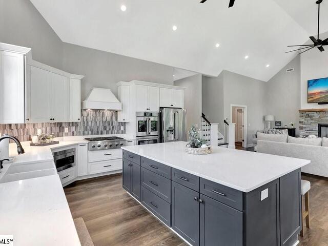 Photo of 401 Broadwater Circle