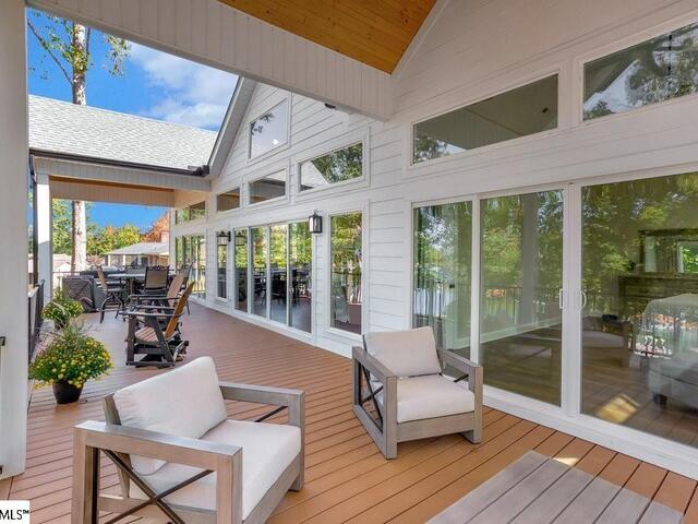 Photo of 401 Broadwater Circle