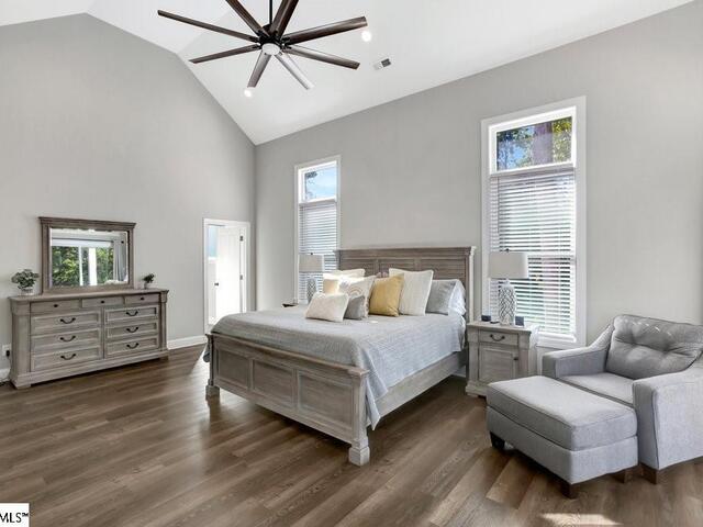 Photo of 401 Broadwater Circle