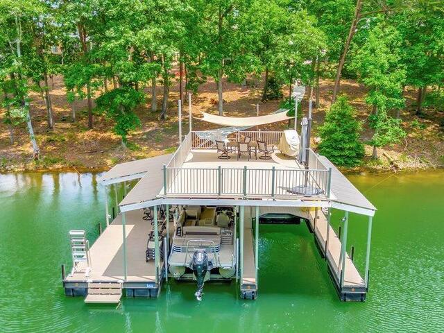 Photo of 401 Broadwater Circle