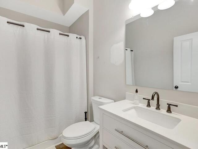 Photo of 401 Broadwater Circle