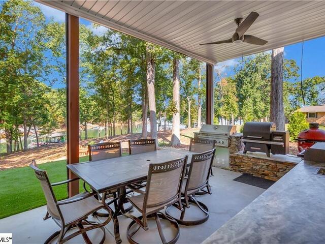 Photo of 401 Broadwater Circle