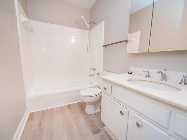 Photo of 1466 B Dover Road