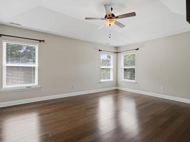 Photo of 202 River Terrace Court