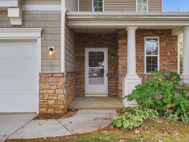 Photo of 202 River Terrace Court