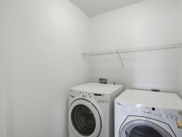 Photo of 202 River Terrace Court