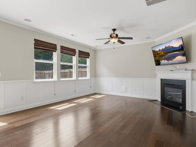 Photo of 202 River Terrace Court