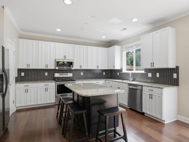 Photo of 202 River Terrace Court
