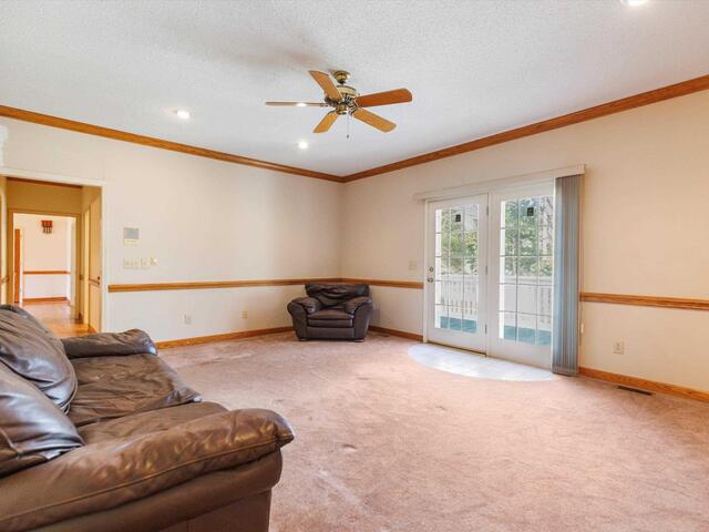 Photo of 106 Holly Crest Circle