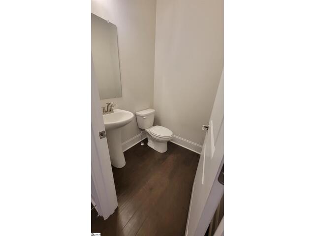 Photo of 300 Forest Edge Road