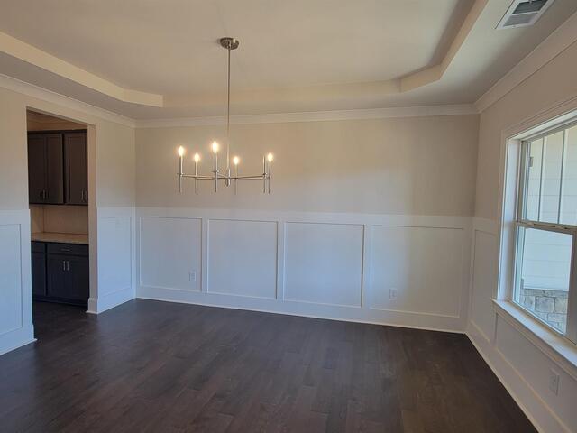 Photo of 300 Forest Edge Road