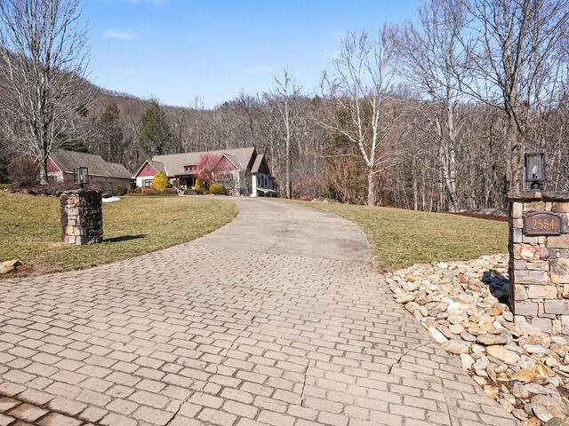 Photo of 2554 Deep Gap Farm Road