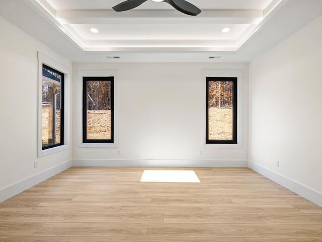 Photo of 125 E Peninsula Drive