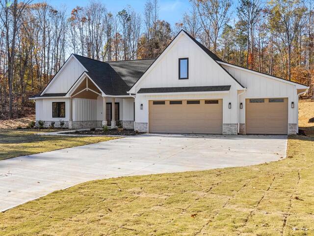Photo of 125 E Peninsula Drive