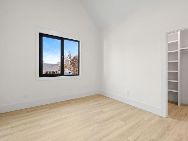 Photo of 125 E Peninsula Drive