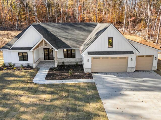 Photo of 125 E Peninsula Drive