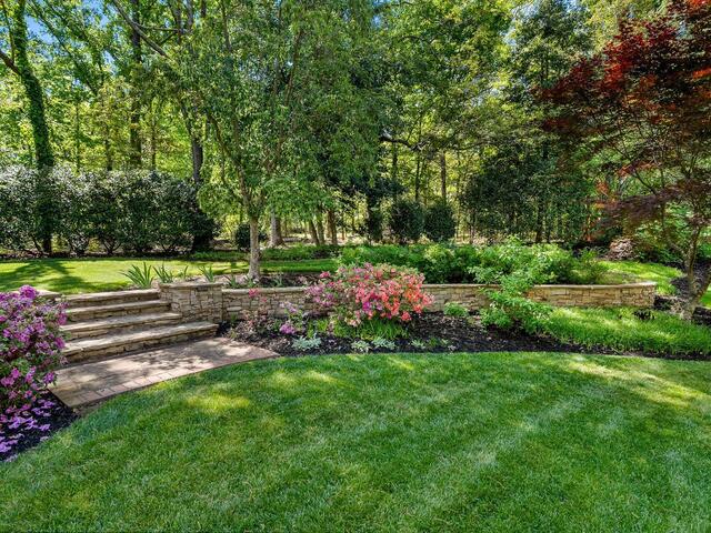 Photo of 6 Sproughton Court