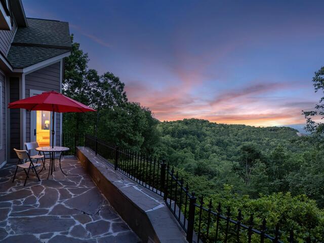 Photo of 39 The Cliffs Parkway
