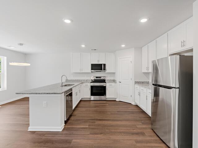 Photo of 414 Kensington Circle