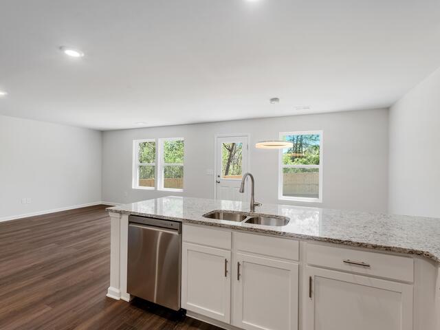 Photo of 414 Kensington Circle