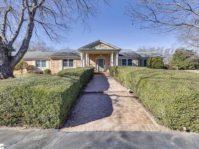 Photo of 136 Club Drive