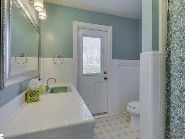 Photo of 136 Club Drive