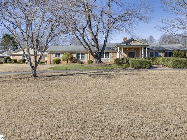 Photo of 136 Club Drive