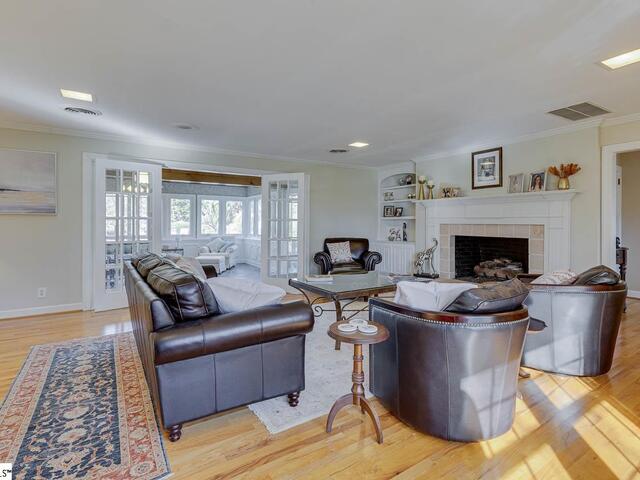 Photo of 136 Club Drive