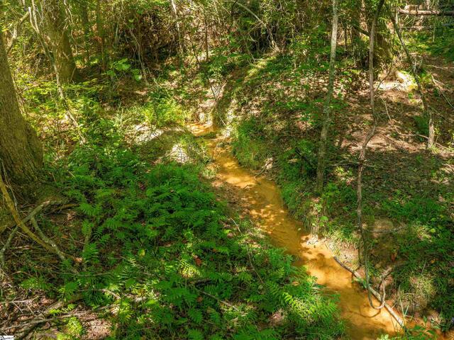 Photo of 04 Hood Road
