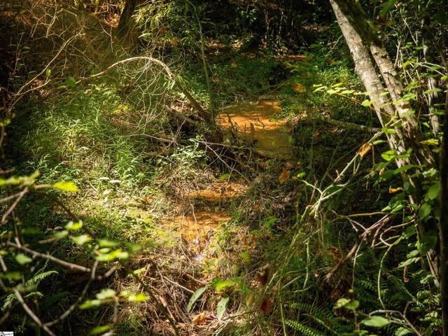 Photo of 04 Hood Road