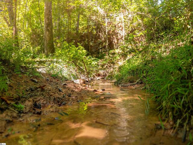 Photo of 04 Hood Road