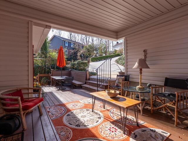 Photo of 107 Stone Ridge Court