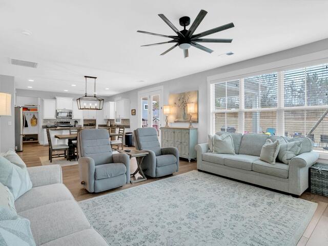 Photo of 204 Noble Street