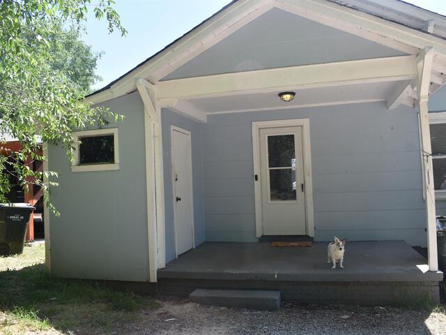 Photo of 500 W 4th Avenue