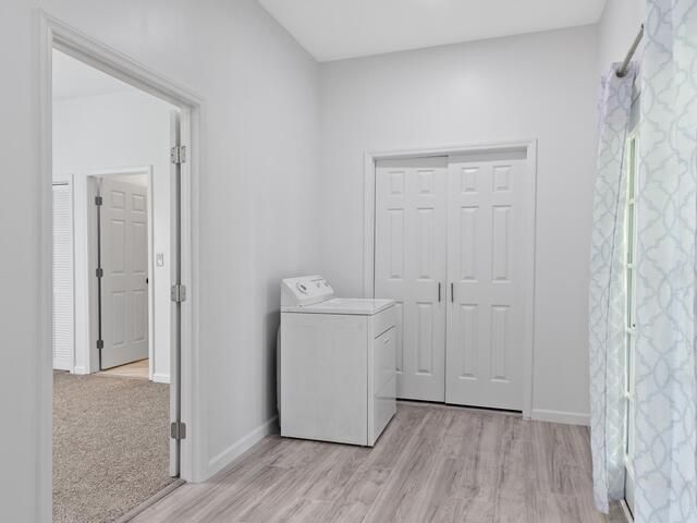 Photo of 904 W Hampton Street