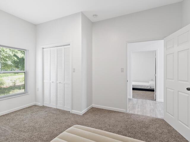 Photo of 904 W Hampton Street