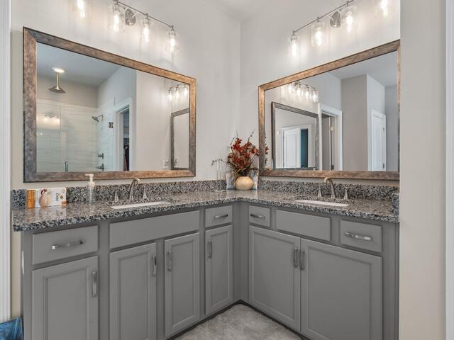 Photo of 4 Peyton Lane