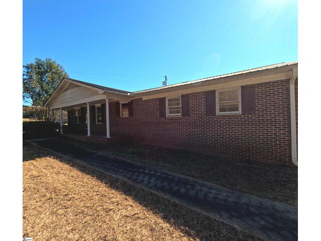 Photo of 1007 Lee Drive