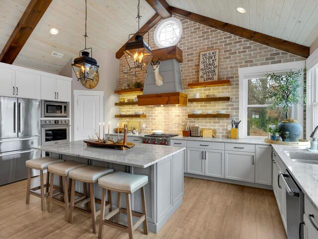 Photo of 300 Lakecrest Drive