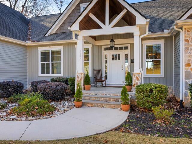 Photo of 300 Lakecrest Drive