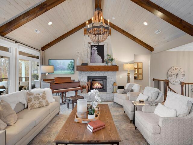 Photo of 300 Lakecrest Drive