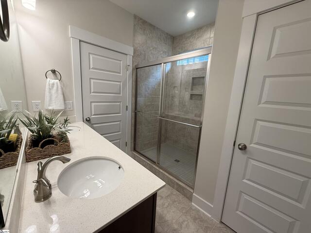 Photo of 195 Tiger Lily Drive