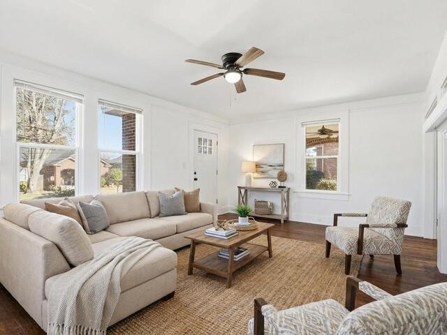 Photo of 208 Cater Street